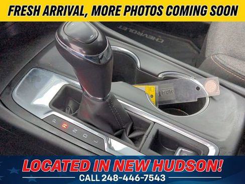 Used 2019 Chevrolet Equinox LT w/ Driver Convenience Package FWD image 16