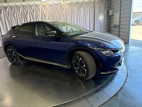 Used 2023 Kia EV6 Wind RWD image 2