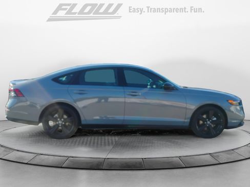 Certified 2025 Honda Accord Sport image 8