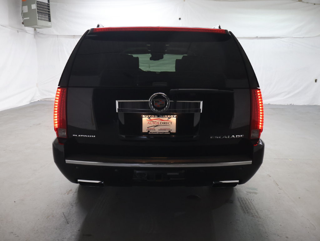 Used 2013 Cadillac Escalade ESV Platinum RWD image 6