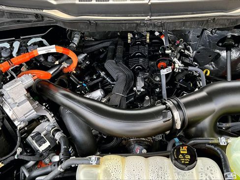 Used 2024 Ford F150 XLT w/ Equipment Group 303A High image 37