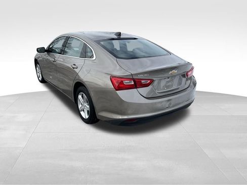Used 2024 Chevrolet Malibu LS image 4