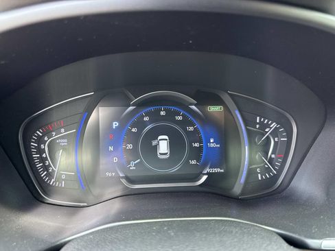 Used 2020 Hyundai Santa Fe SEL w/ Convenience Package FWD image 27