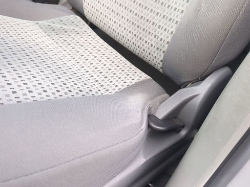 Used 2007 Ford Focus SE image 16