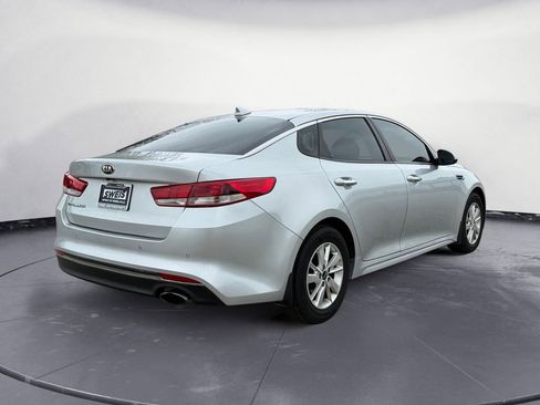Used 2016 Kia Optima LX w/ LX Convenience Package FWD image 5
