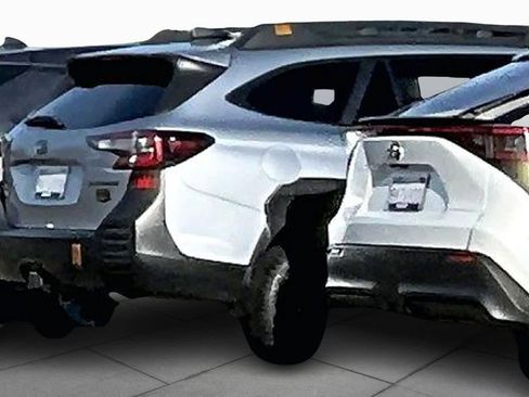 Used 2019 Jeep Renegade Altitude w/ Quick Order Package 2XM image 4