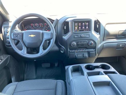 Used 2025 Chevrolet Silverado 1500 Custom w/ Turbomax Blackout Package image 7