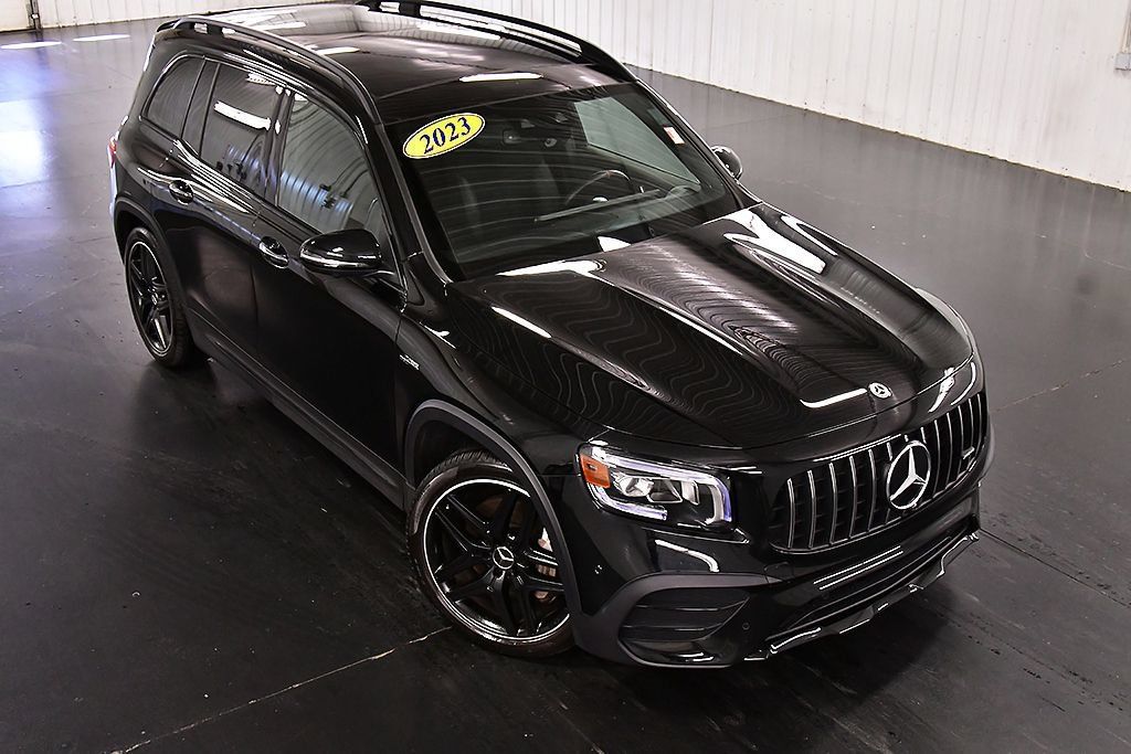 Used 2023 Mercedes-Benz GLB 35 AMG 4MATIC image 13