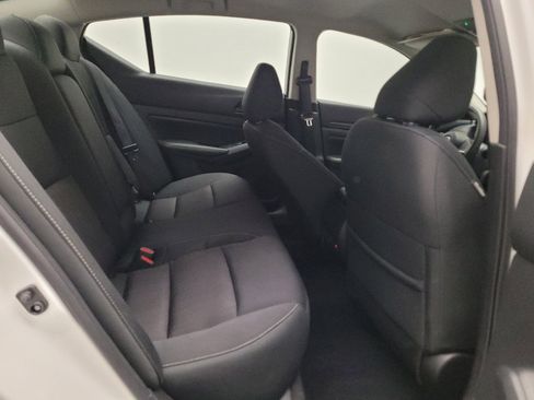 Used 2025 Nissan Altima 2.5 SV FWD image 19
