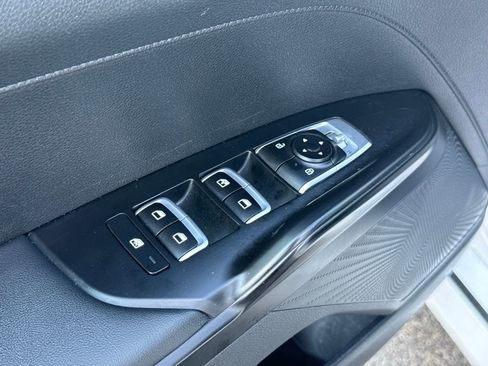 Used 2023 Kia K5 LXS image 22