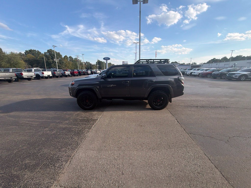 Used 2022 Toyota 4Runner TRD Pro AWD/4WD image 6