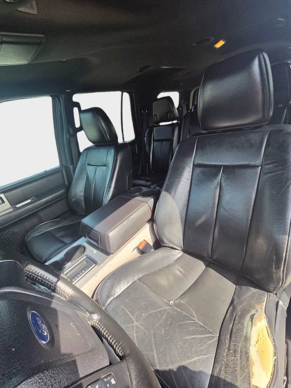 Used 2015 Ford Expedition XLT w/ Equipment Group 201A RWD image 10