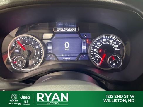 Used 2019 RAM 1500 Laramie AWD/4WD image 16