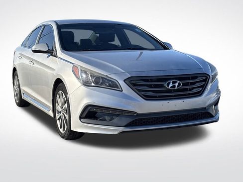 Used 2015 Hyundai Sonata Sport FWD image 12
