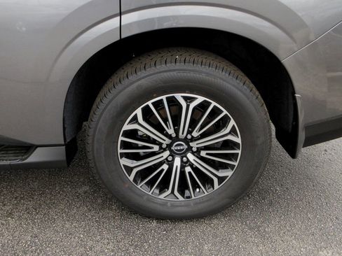 New 2026 Nissan Armada Platinum RWD image 9