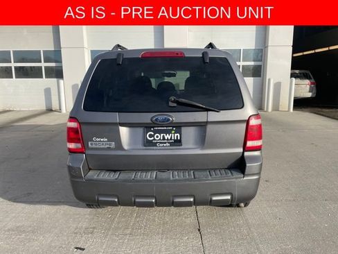 Used 2009 Ford Escape XLT image 4