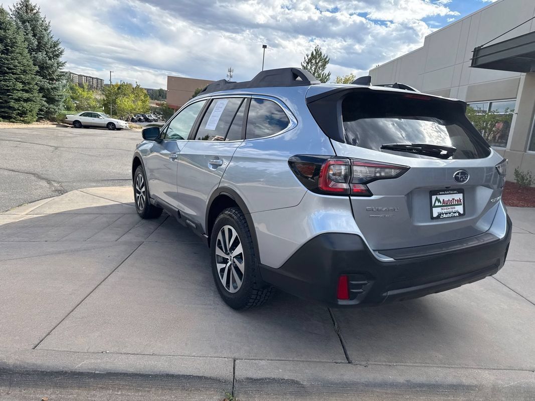 Used 2020 Subaru Outback Premium AWD/4WD image 8