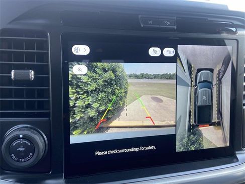 New 2025 Ford F150 Lariat w/ Equipment Group 502A High image 20