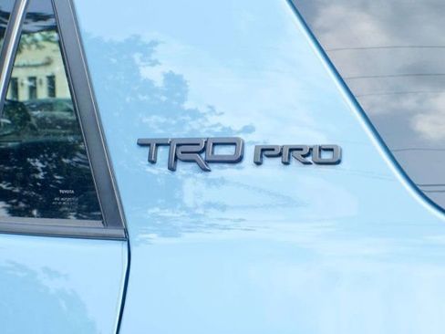 Used 2018 Toyota 4Runner TRD Pro AWD/4WD image 18