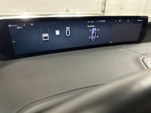 Used 2025 Ford Expedition Tremor AWD/4WD image 27