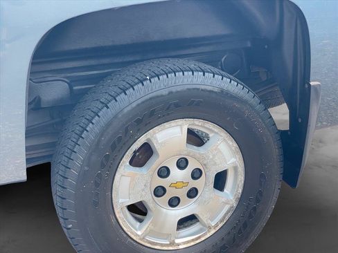 Used 2011 Chevrolet Silverado 1500 LT w/ All-Star Edition AWD/4WD image 22
