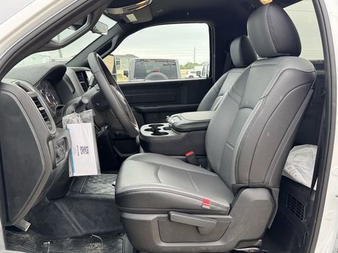 New 2025 RAM 3500 Tradesman image 17