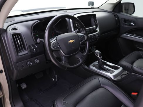 Used 2022 Chevrolet Colorado ZR2 image 3