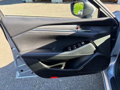 Used 2018 MAZDA MAZDA6 Touring FWD image 11