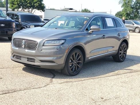 Certified 2023 Lincoln Nautilus Reserve w/ Monochromatic Package AWD/4WD image 2