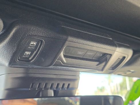 Used 2024 Jeep Wrangler Unlimited Rubicon 4xe AWD/4WD image 34