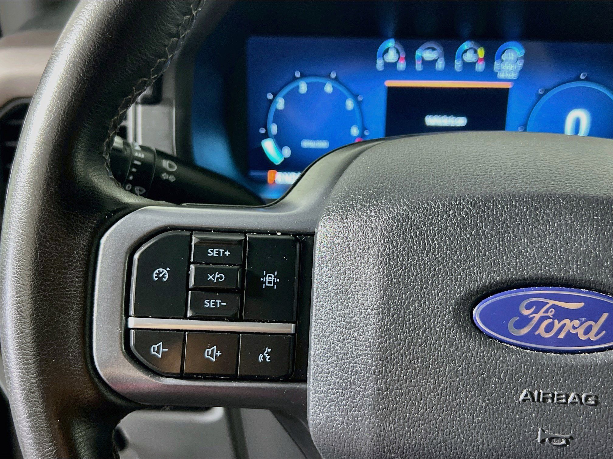 Used 2025 Ford F150 XLT w/ Equipment Group 301A Standard RWD image 18