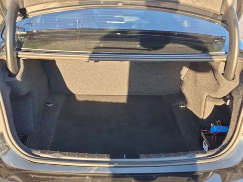 Used 2017 BMW 320i Sedan RWD image 29