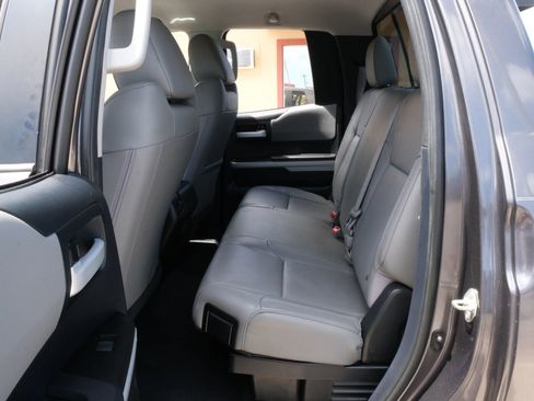Used 2015 Toyota Tundra Limited w/ Limited Premium Package RWD image 12
