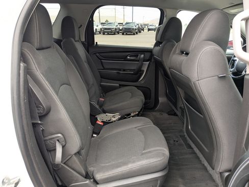 Used 2016 GMC Acadia SLE AWD/4WD image 30