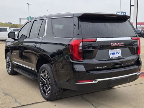 New 2026 GMC Yukon Elevation image 3