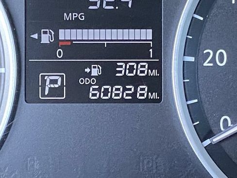 Used 2020 Nissan Kicks S FWD image 32