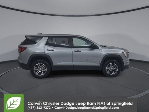 Used 2026 GMC Terrain Elevation AWD/4WD image 17