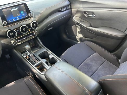 Used 2023 Nissan Sentra SR w/ Electronics Package FWD image 12