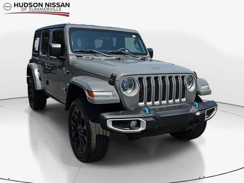 Used 2023 Jeep Wrangler Unlimited Sahara AWD/4WD image 1