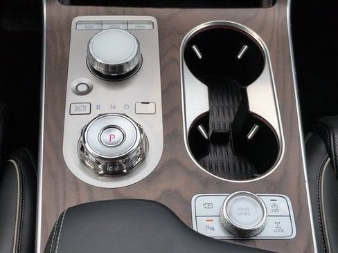 Used 2025 Genesis GV80 3.5T Prestige AWD/4WD image 19