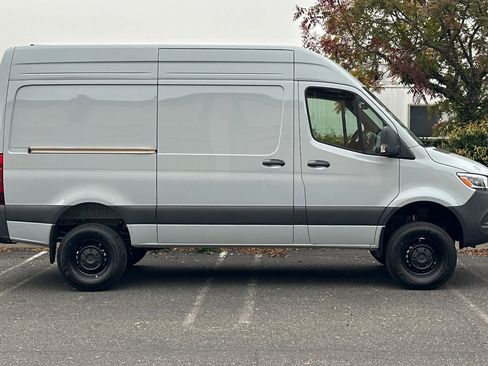 New 2026 Mercedes-Benz Sprinter 2500 image 2