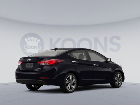 Used 2014 Hyundai Elantra Limited w/ Option Group 03 FWD image 4