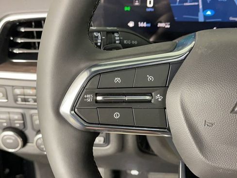 New 2025 Chevrolet Suburban Premier image 28