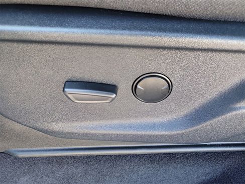 Certified 2025 Ford F150 XLT w/ Equipment Group 301A Standard image 21