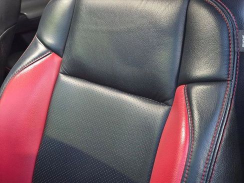 Used 2019 Toyota Tacoma SR5 RWD image 12