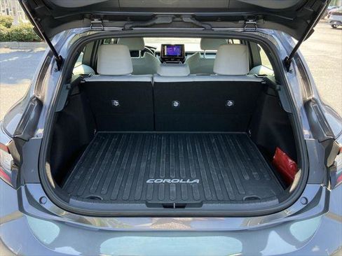 Certified 2025 Toyota Corolla SE image 26