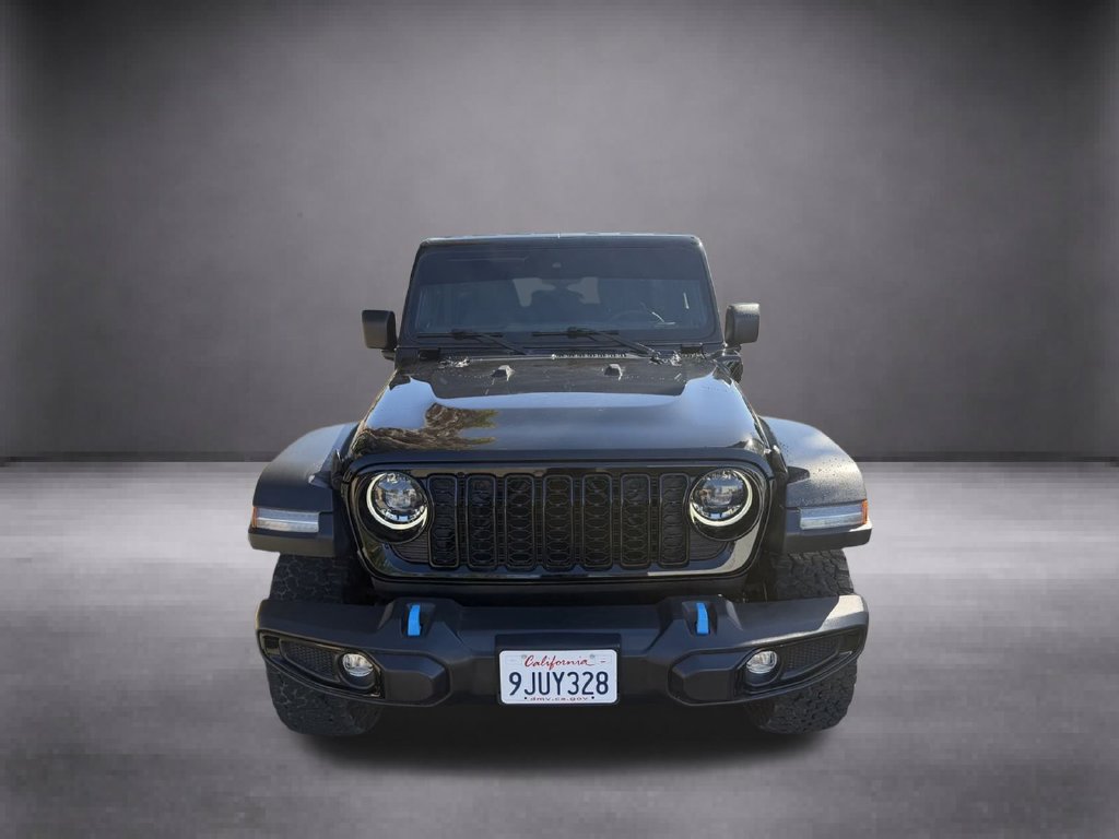 Used 2024 Jeep Wrangler Unlimited AWD/4WD image 3