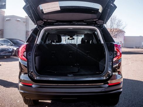 Used 2020 GMC Terrain SLE image 34