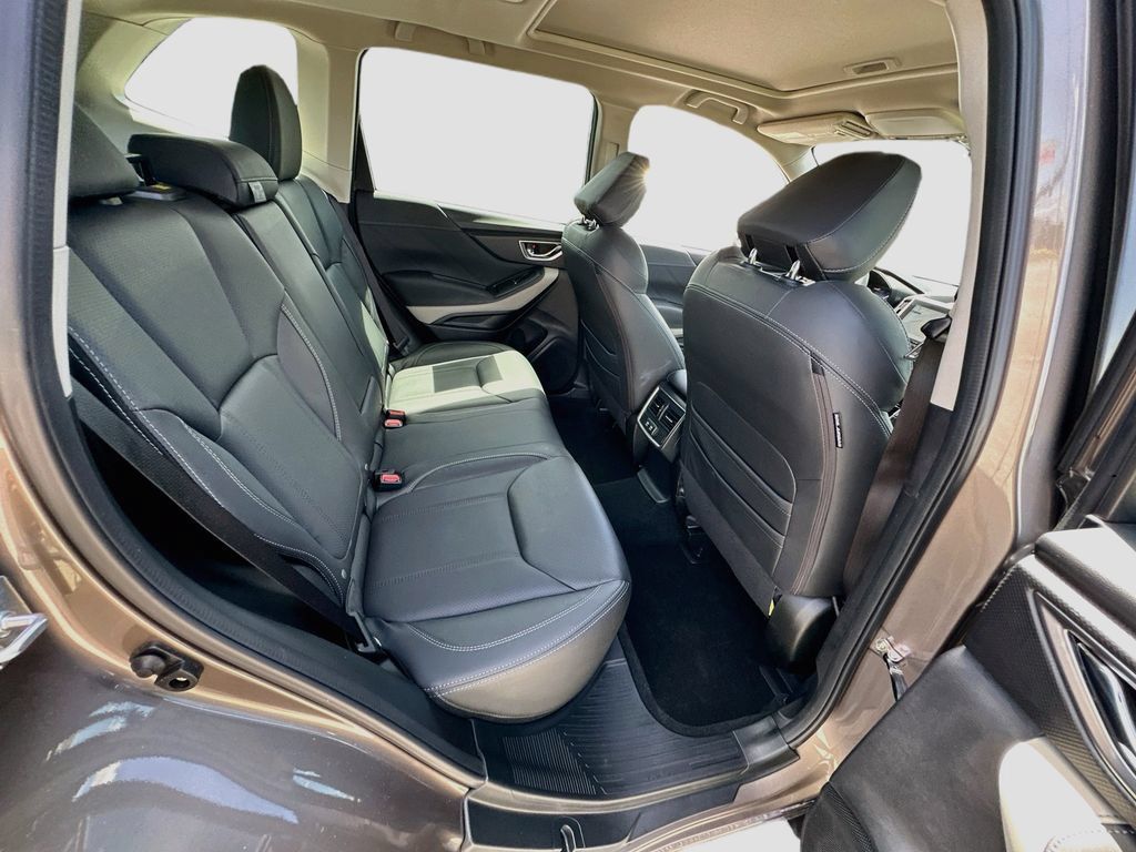 Used 2023 Subaru Forester Limited w/ Popular Package #2 AWD/4WD image 24