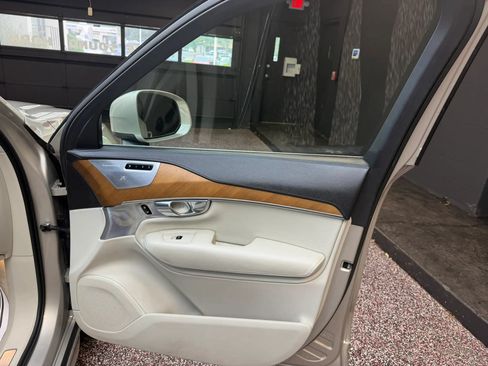 Used 2016 Volvo XC90 T6 Inscription AWD/4WD image 26